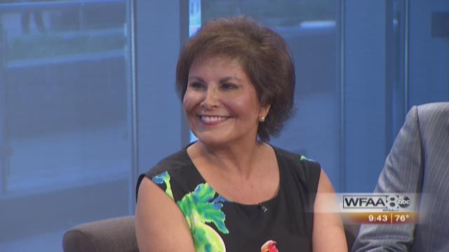 Former WFAA Anchor Gloria Campos Gets Skin Like The Stars Treatments Wfaa Com